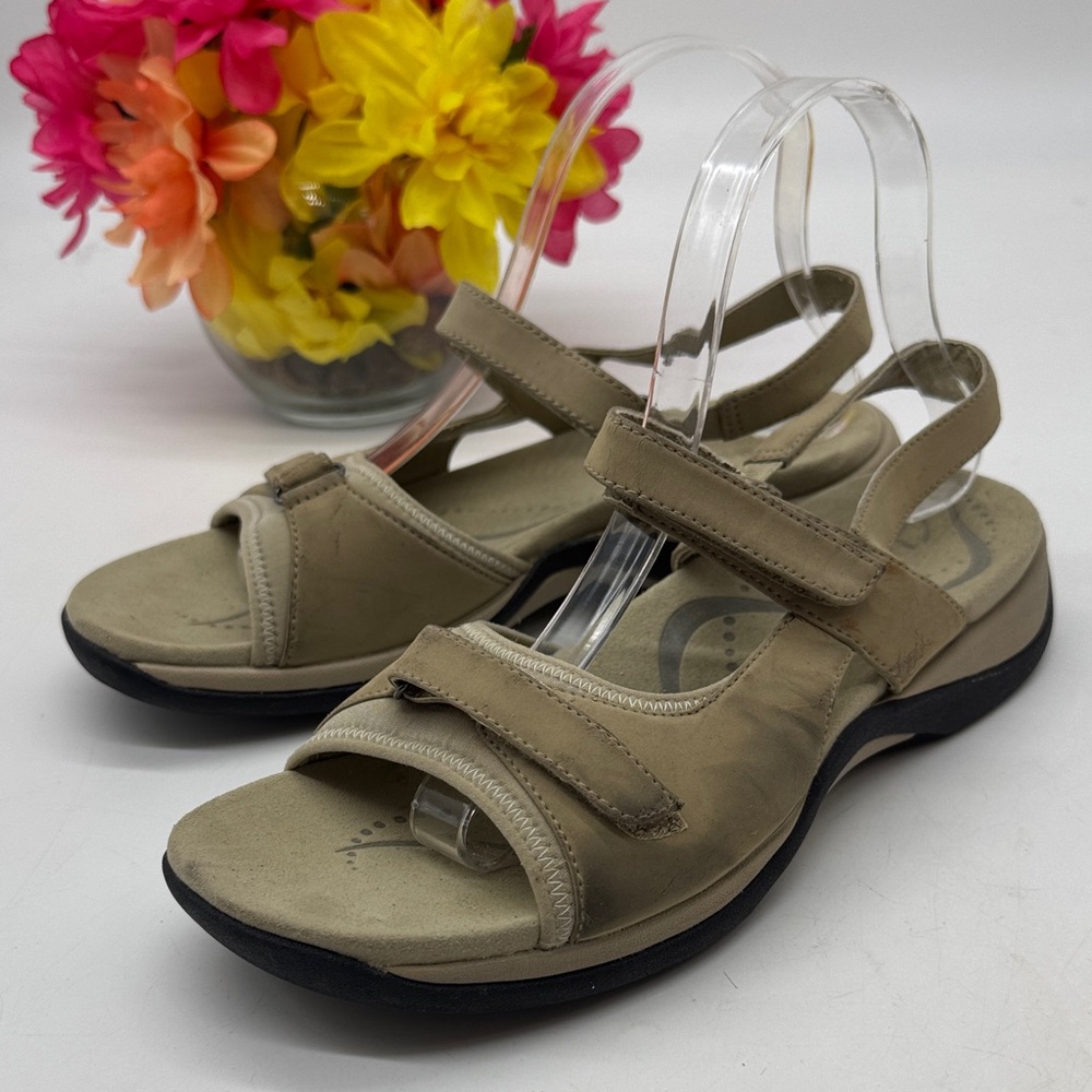 Clarks Women's Khaki Leather Suede Sandals Size 9 MCS9293G